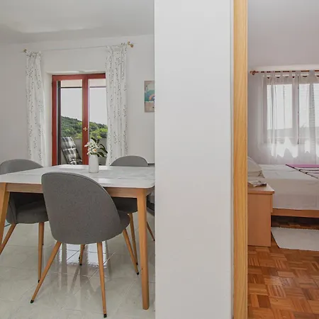 Apartment Iva Pula Exterior photo