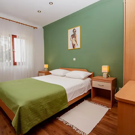 Apartment Iva Pula Exterior photo