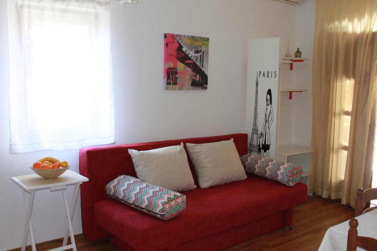 Iva Apartment