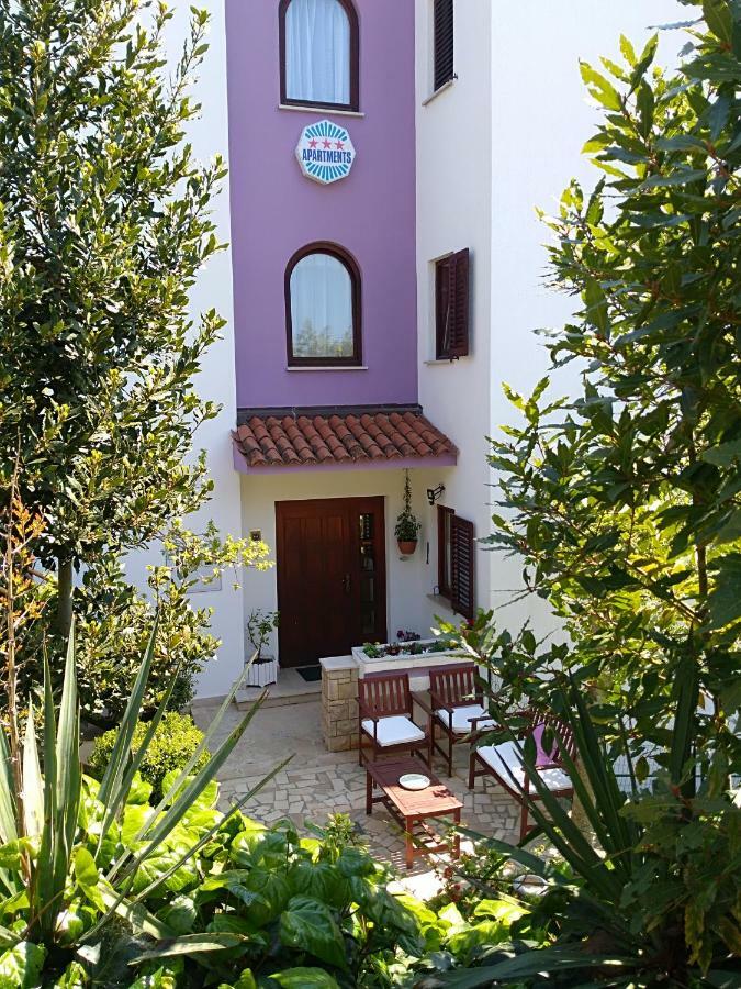 Iva Apartment